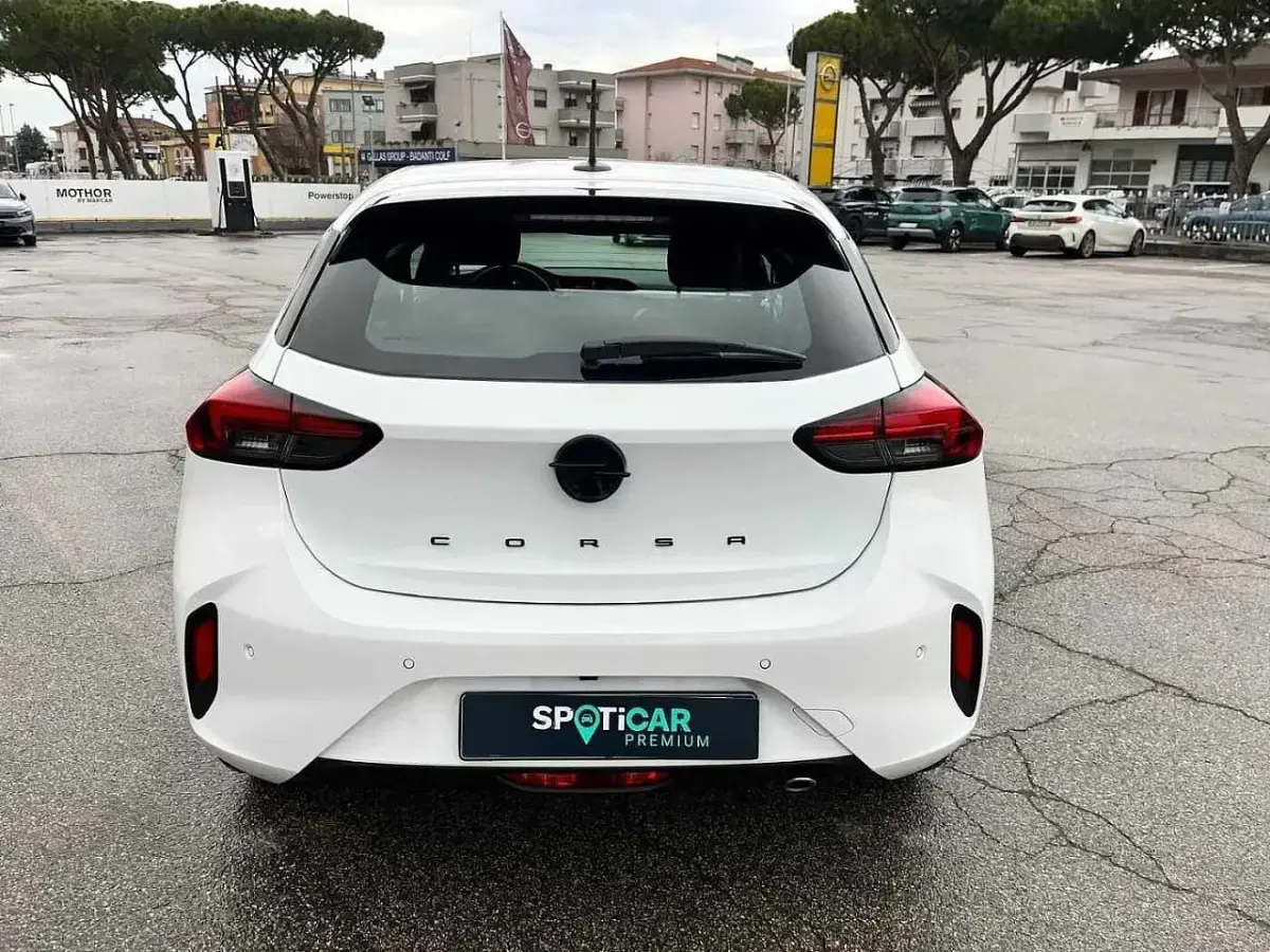 Usata Opel Corsa S 101 CV (74 kW) 2025 Bianco Utilitaria