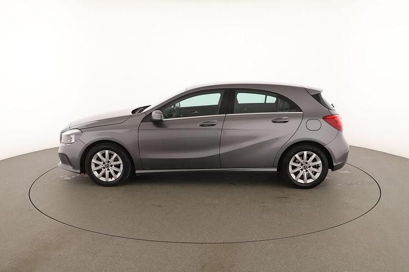 Usata Mercedes A160 Business 102 CV (75 kW) 2018 Grigio