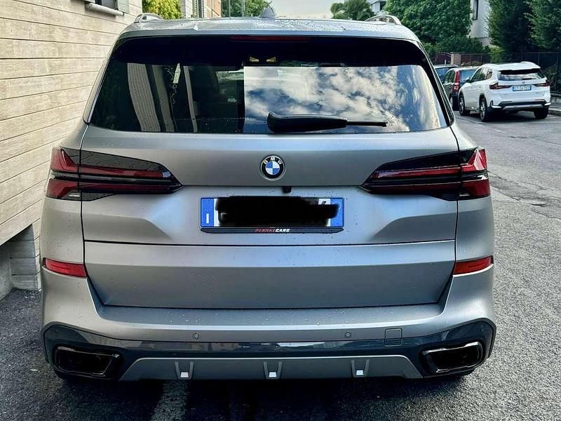 Usata BMW X5 M Sport 381 CV (280 kW) 2024 Grigio SUV
