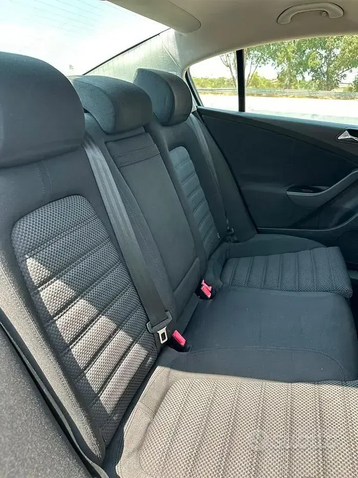 Usata VW Passat 140 CV (102 kW) 2007 Grigio Berlina