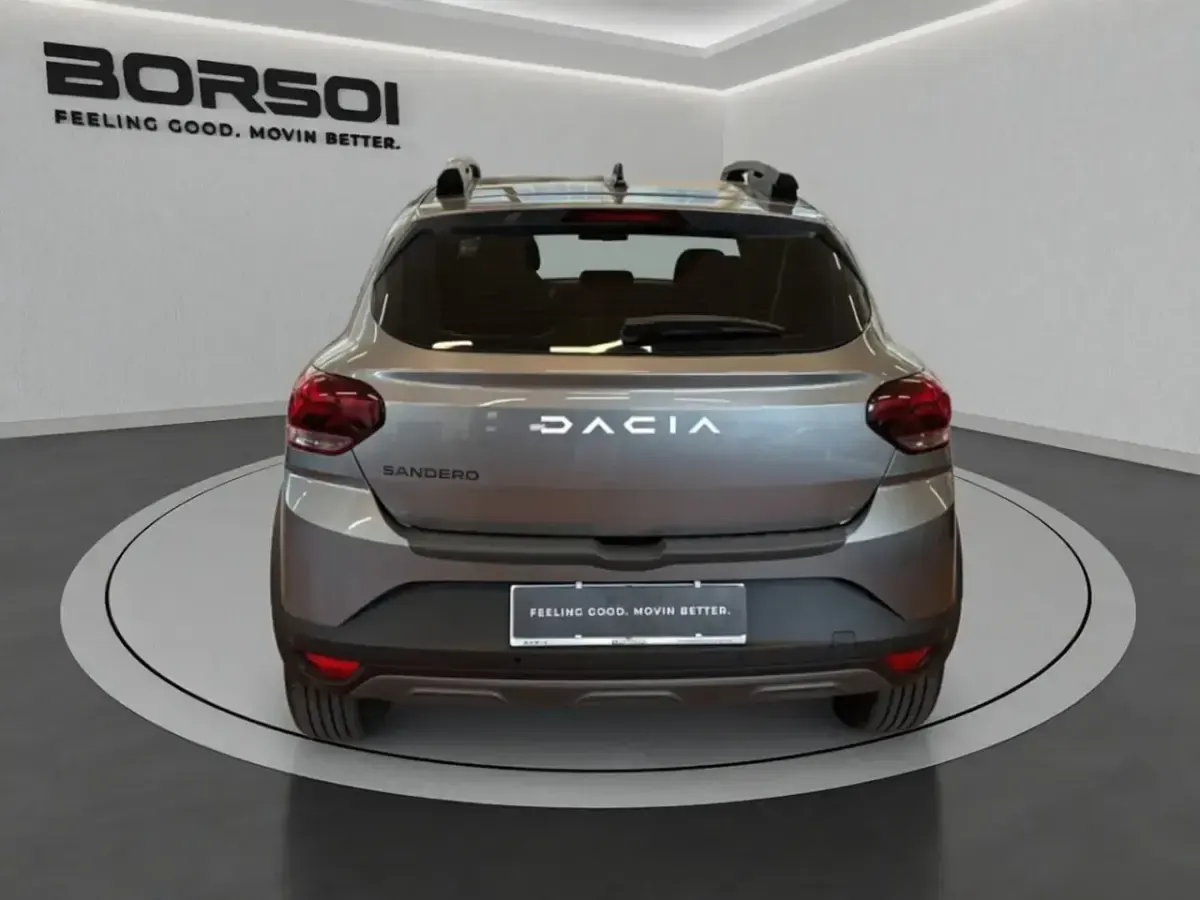 Usata Dacia Sandero Expression 101 CV (74 kW) 2025 Antracite Berlina