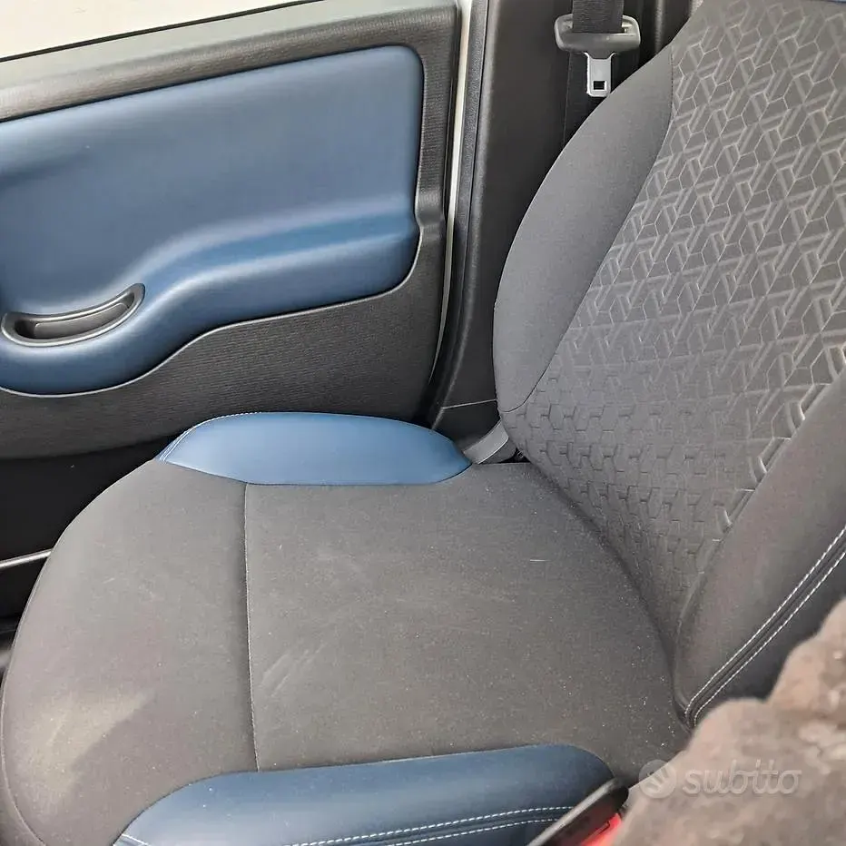 Usata Fiat Panda Cross Cross 69 CV (50 kW) 2022 Bianco Utilitaria