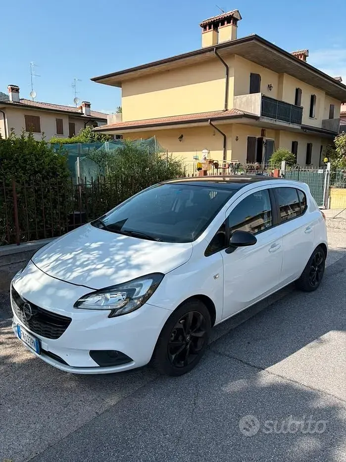 Usata Opel Corsa 90 CV (66 kW) 2018 Bianco Utilitaria
