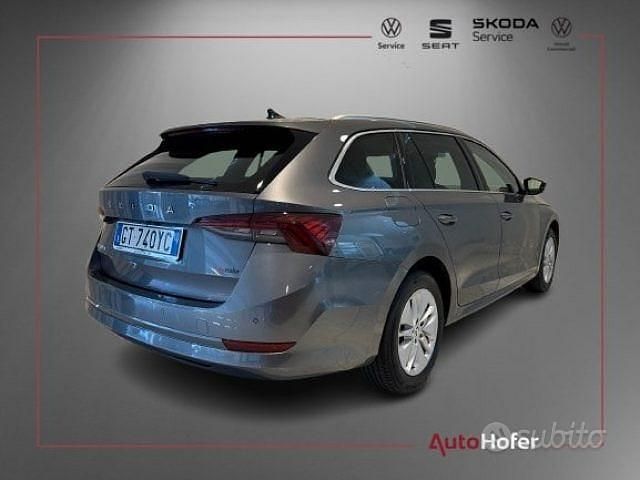 Usata Skoda Octavia Executive 116 CV (85 kW) 2024 Grigio Berlina
