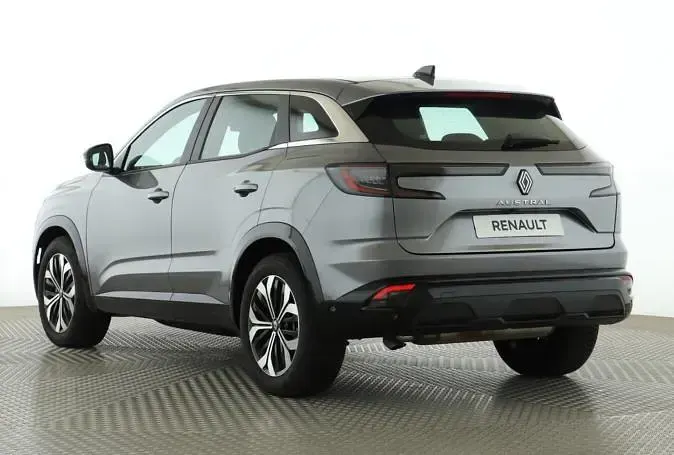 Käytetty Renault Austral Evolution 160 HP (117 kW) 2025 Vihreä Katumaasturi