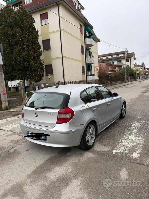 Usata BMW 120 Efficient Dynamics 163 CV (119 kW) 2006 Grigio Utilitaria