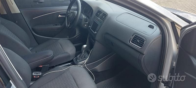 Usata VW Polo 95 CV (69 kW) 2015 Grigio Berlina