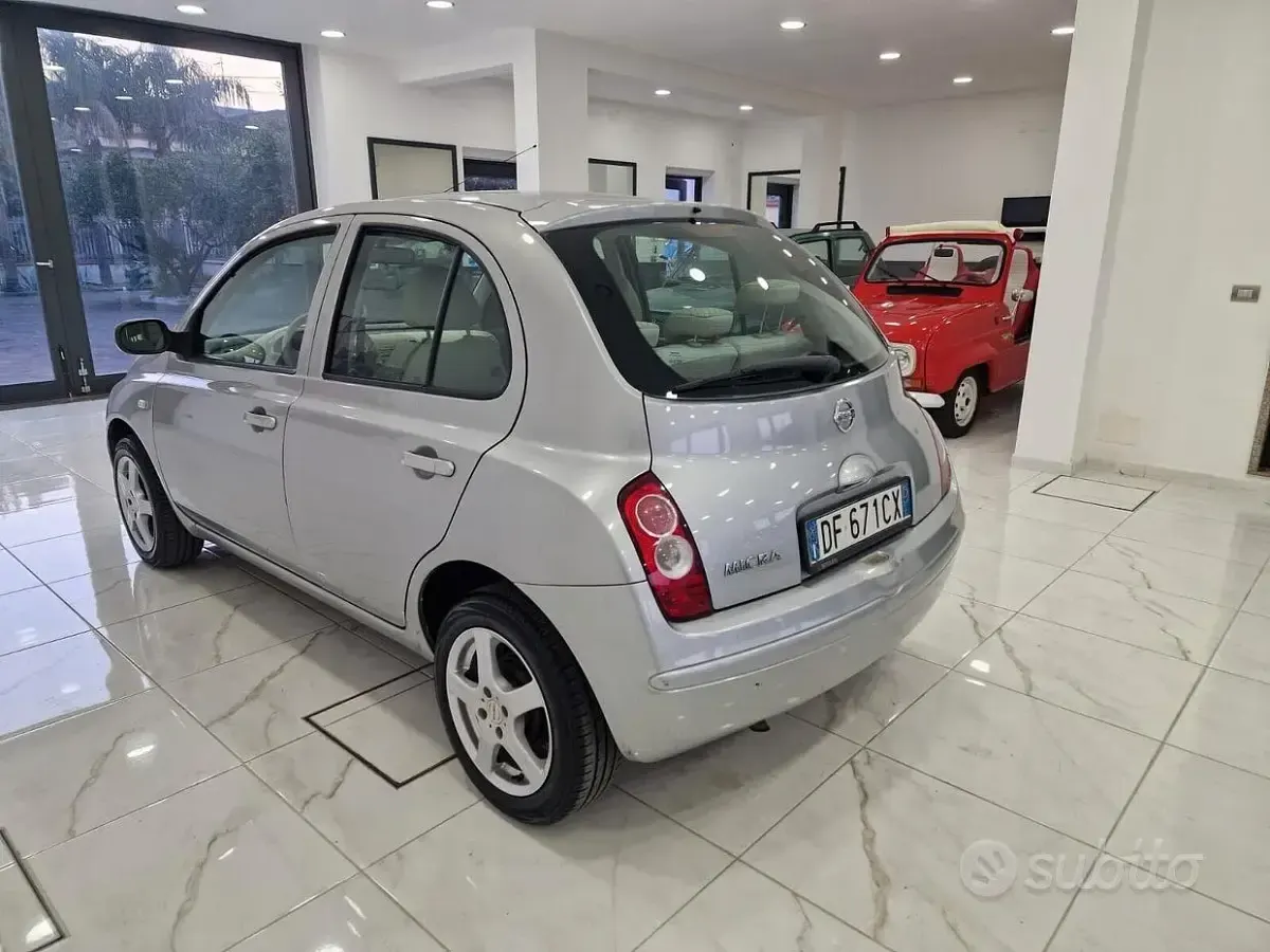 Usata Nissan Micra 80 CV (58 kW) 2007 Grigio Utilitaria
