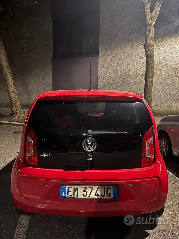 Usata VW up! 60 CV (44 kW) 2012 Rosso Utilitaria