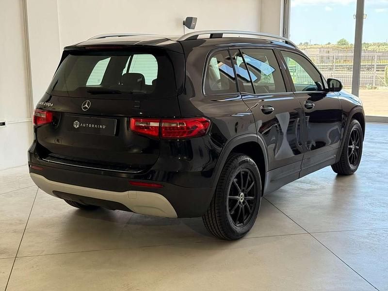 Usata Mercedes GLB200 Executive 150 CV (110 kW) 2022 Nero SUV