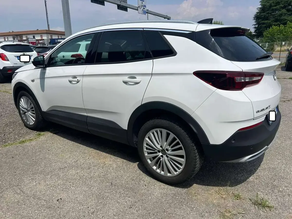 Usata Opel Grandland X Ultimate 120 CV (88 kW) 2018 Bianco SUV