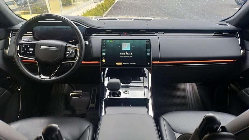 Usata Land Rover Range Rover Sport SE Dynamic 249 CV (183 kW) 2024 Nero SUV