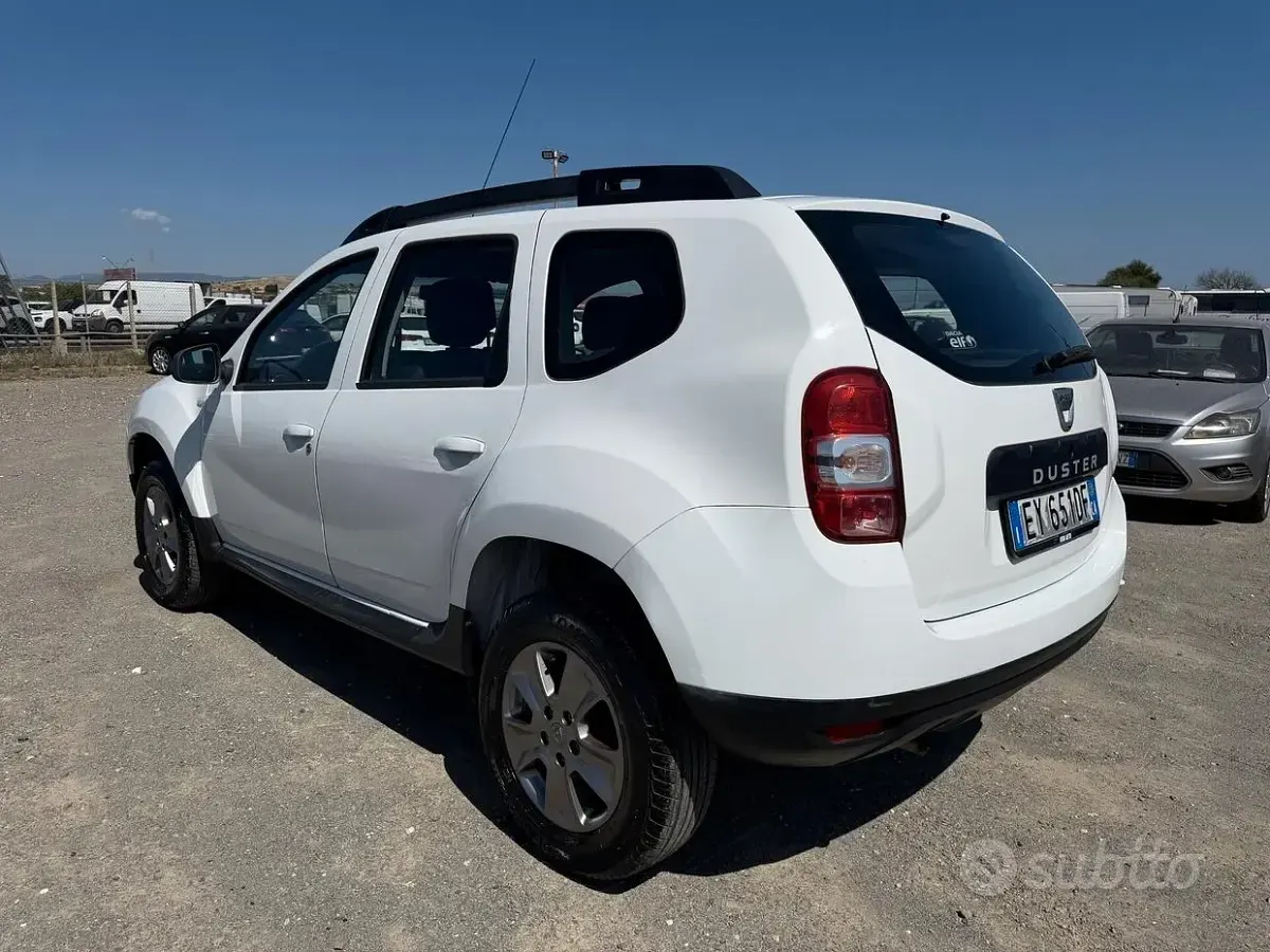 Usata Dacia Duster 109 CV (80 kW) 2015 Bianco SUV