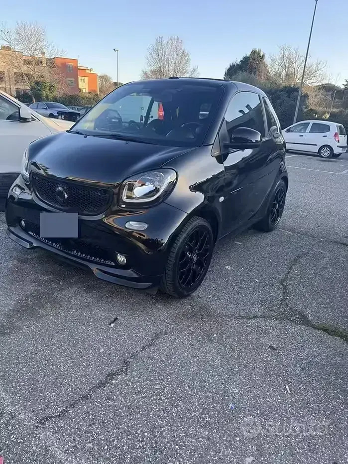 Usata Smart ForTwo Cabrio 71 CV (52 kW) 2019 Nero Cabrio