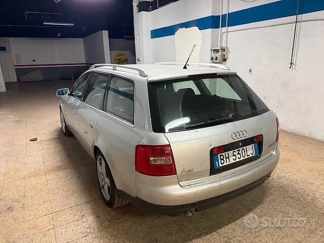 Usata Audi A6 180 CV (132 kW) 2001 Grigio Station wagon
