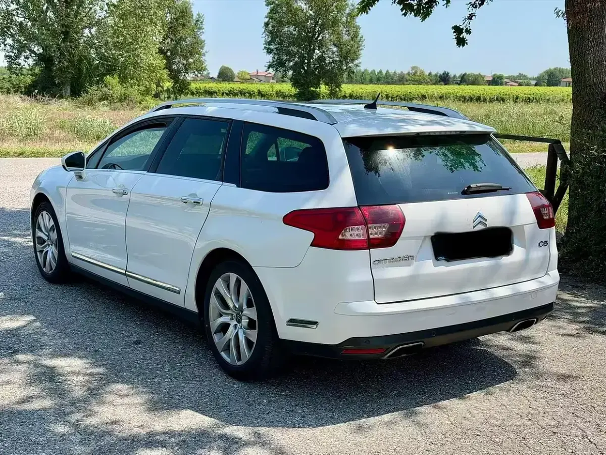 Usata Citroën C5 Business Class 110 CV (80 kW) 2010 Station wagon