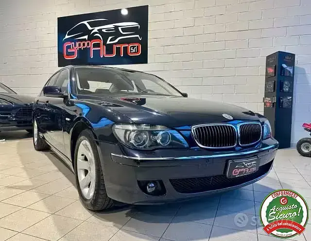 Usata BMW 730 258 CV (189 kW) 2005 Blu Berlina
