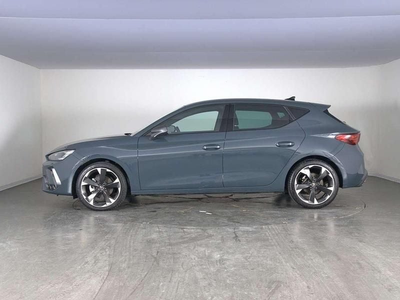 Usata Cupra Leon 150 CV (110 kW) 2024 Fiord blue Berlina