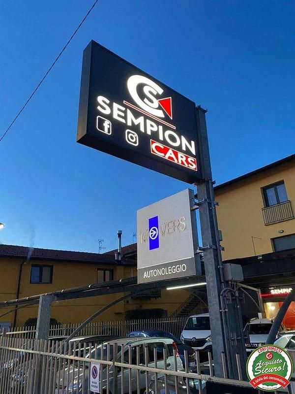 Nuova Alfa Romeo Junior 136 CV (100 kW) 2025 Nero SUV