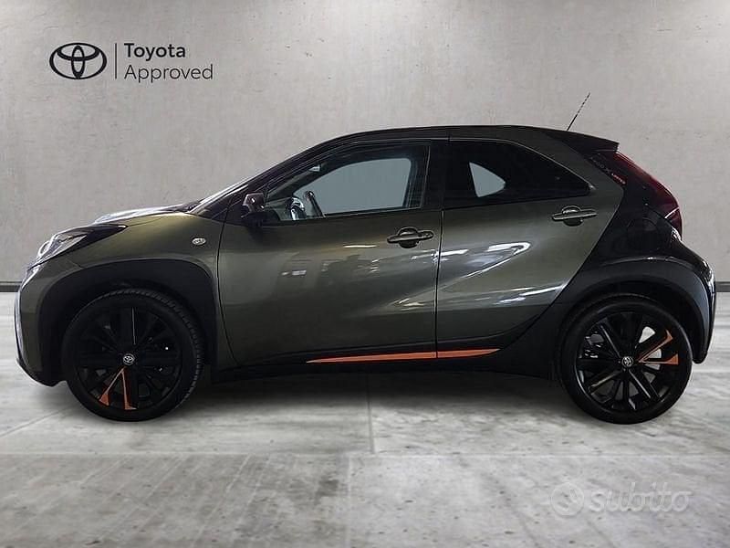 Usata Toyota Aygo X Limited 72 CV (52 kW) 2022 Verde SUV