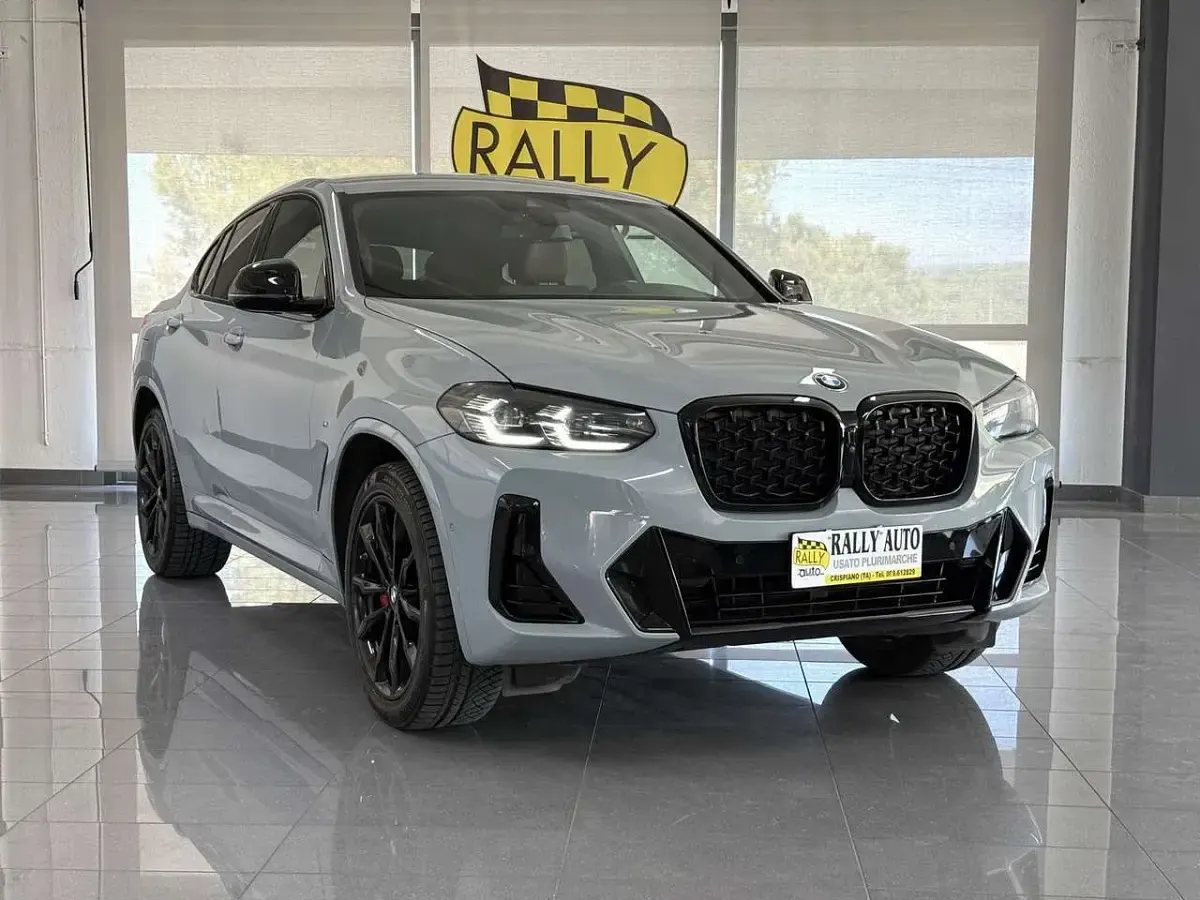 Usata BMW X4 M Sport 190 CV (139 kW) 2023 Grigio SUV
