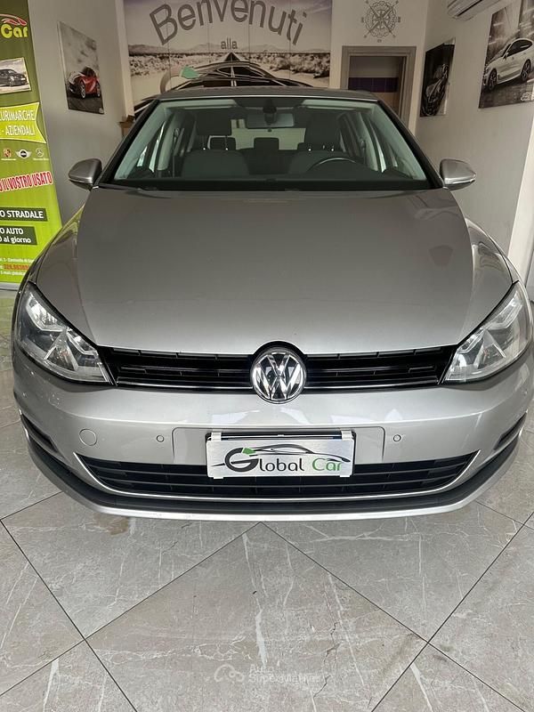 Begagnad VW Golf VII 110 HK (80 kW) 2015 Grå Sedan