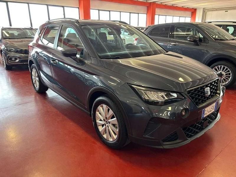 Grigio Usata 2023 Seat Arona Style SUV | 15.450 € (Buon prezzo) - Immagine 1/4