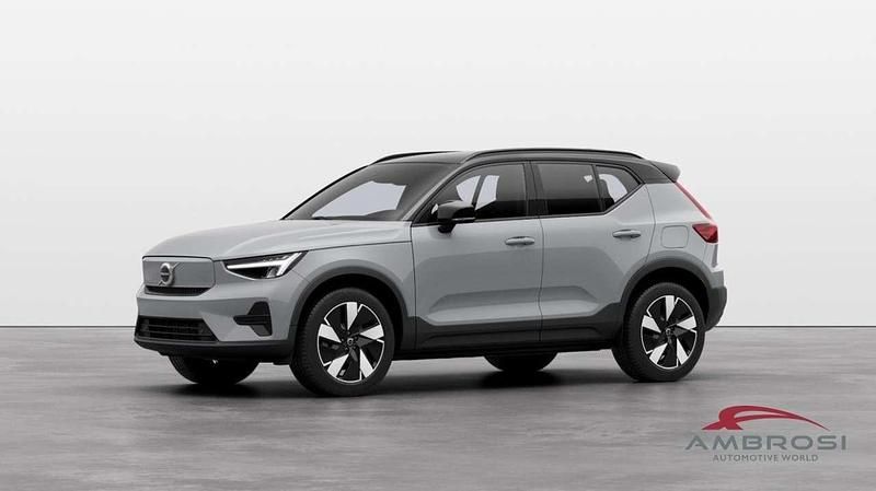 Nuova Volvo XC40 Core 185 kW (252 CV) 2025 Grigio SUV