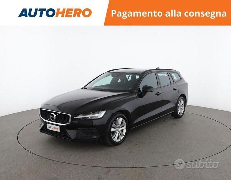 Usata Volvo V60 Business Edition 197 CV (144 kW) 2021 Nero Station wagon