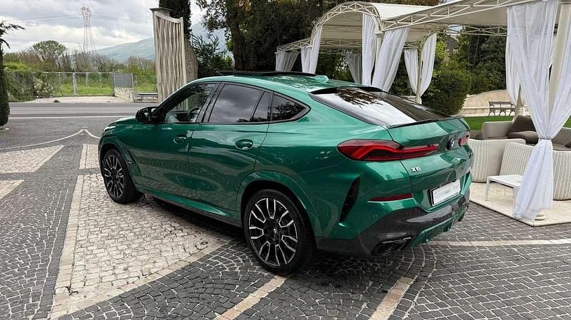 Usata BMW X6 M M Sport 530 CV (389 kW) 2023 Verde SUV