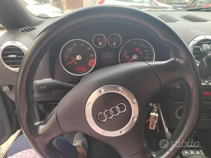 Usata Audi TT 190 CV (139 kW) 2003 Blu Coupé