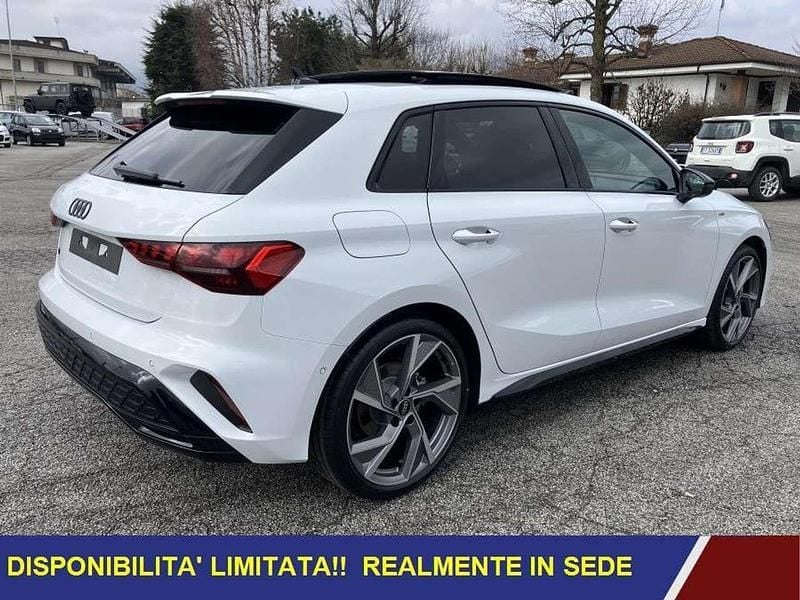 Nuova Audi A3 Sportback S-line plus 150 CV (110 kW) 2026 Bianco Utilitaria