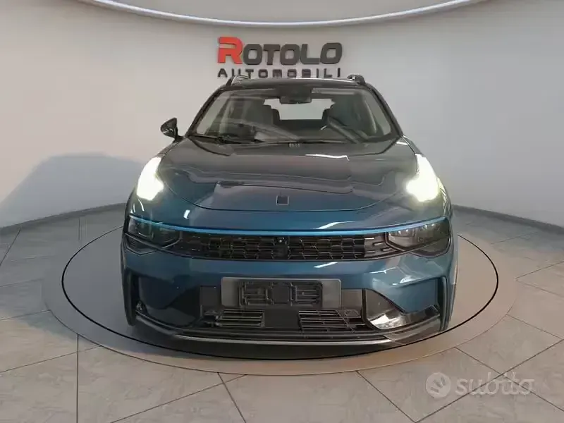 Usata Lynk & Co 01 261 CV (191 kW) 2023 Blu/azzurro SUV