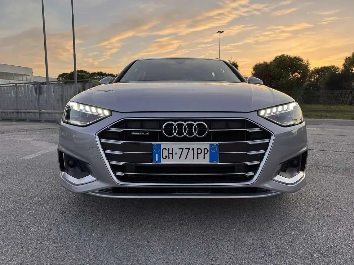 Usata Audi A4 Advanced 204 CV (150 kW) 2021 Argento Station wagon