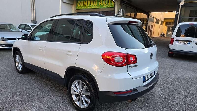 Gebraucht VW Tiguan Trendline 150 PS (110 kW) 2011 Weiß SUV