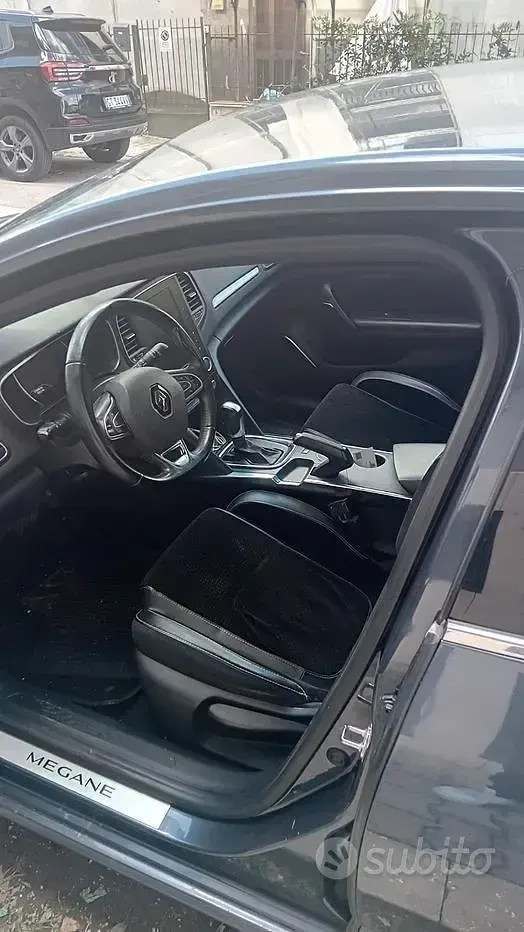 Usata Renault Mégane IV 110 CV (80 kW) 2016 Blu Berlina