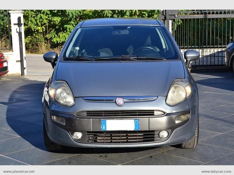 Usata Fiat Punto Evo Dynamic 74 CV (54 kW) 2011 Utilitaria