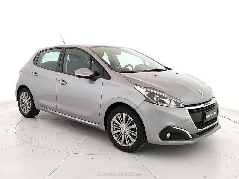 Usata Peugeot 208 Active 83 CV (61 kW) 2019 Grigio artense Utilitaria