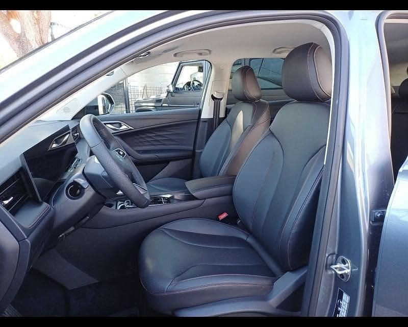 Usata MG HS Luxury 272 CV (200 kW) 2024 Argento SUV