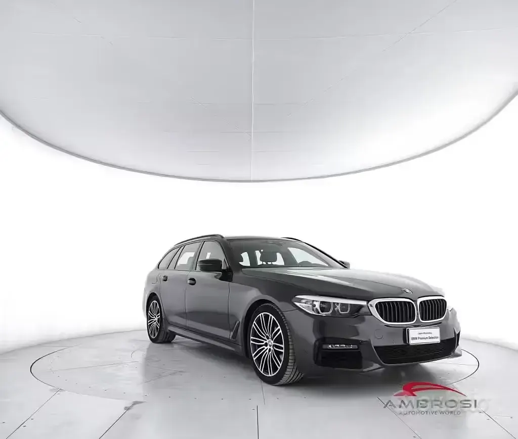 Usata BMW 520 M Sport 190 CV (139 kW) 2020 Grigio Station wagon