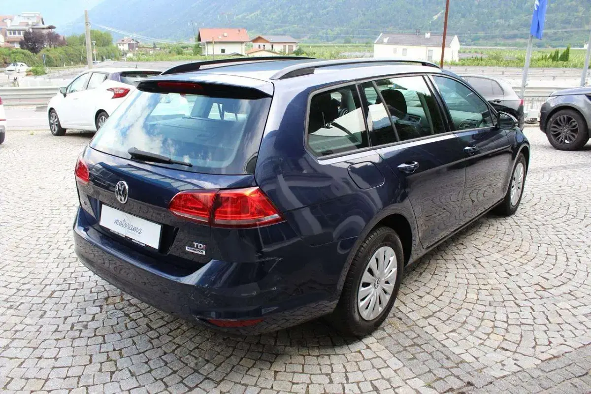Usata VW Golf VII Comfortline 105 CV (77 kW) 2014 Blu Station wagon
