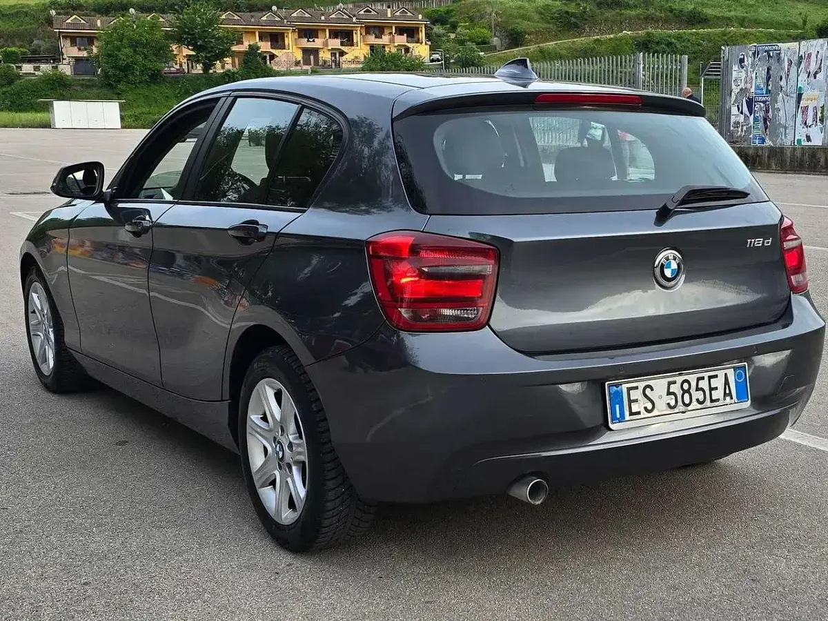 Occasion BMW 118 143 ch (105 kW) 2013 Gris Citadine