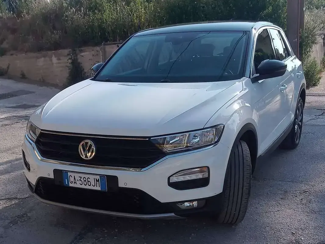 Usata VW T-Roc Style 116 CV (85 kW) 2020 Bianco SUV