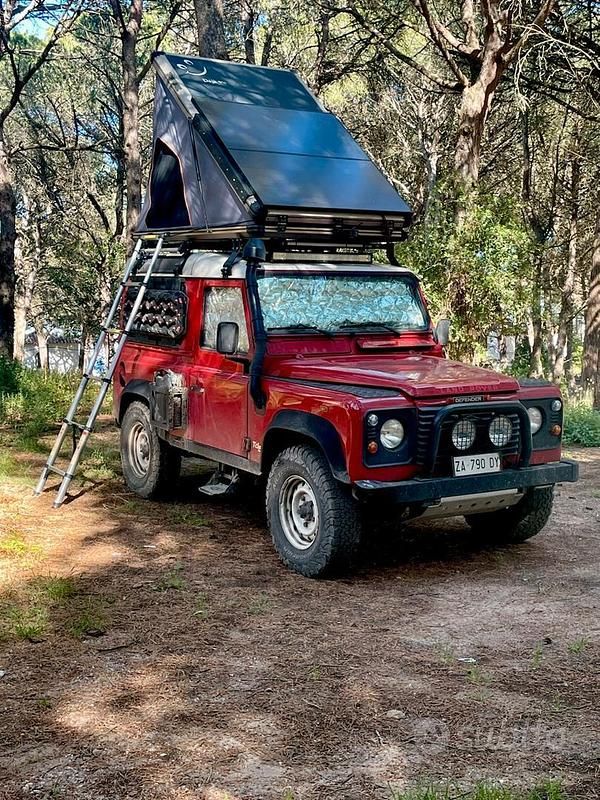 Gebraucht Land Rover Defender 86 PS (63 kW) 1999 Rot SUV