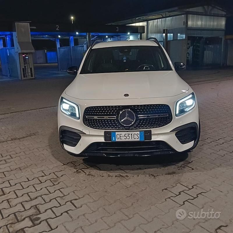 Usado Mercedes GLB180 AMG 2021 Blanco SUV