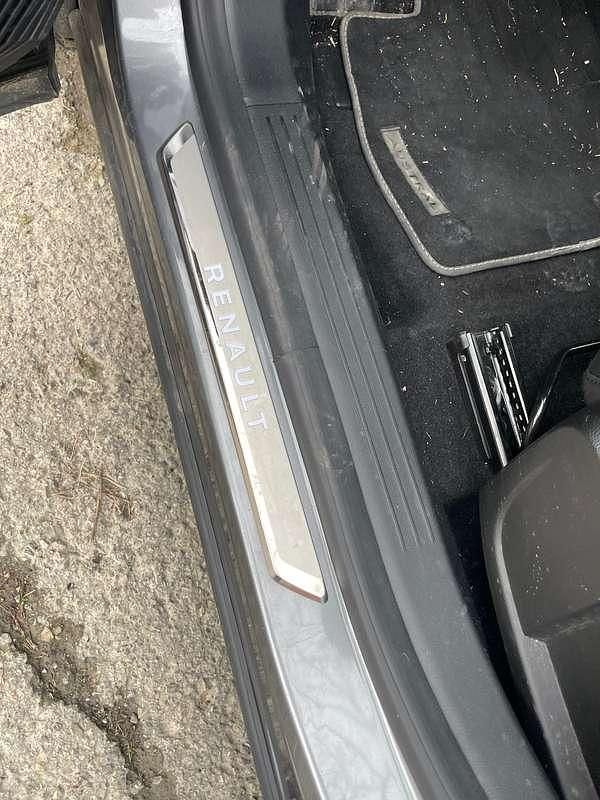 Usata Renault Austral Evolution 131 CV (96 kW) 2025 Grigio SUV