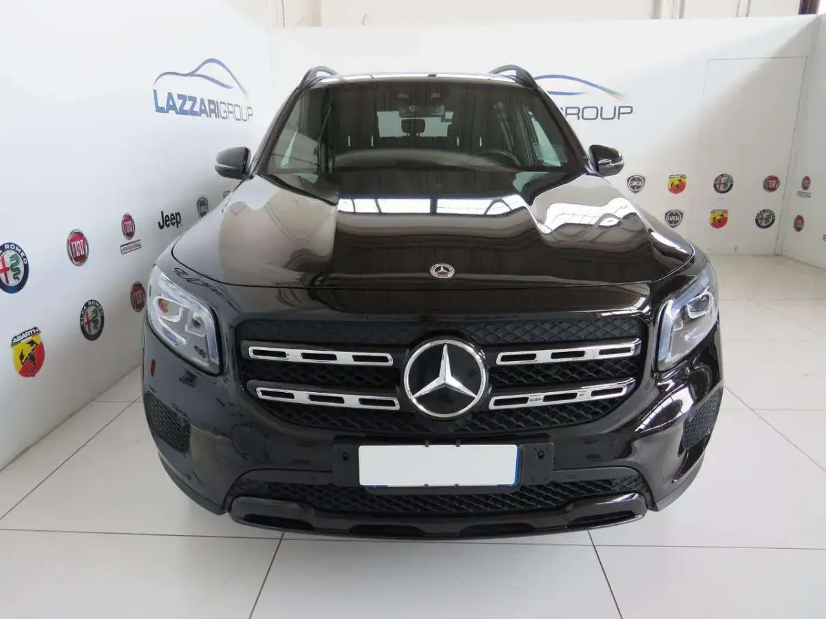 Usata Mercedes GLB180 116 CV (85 kW) 2022 Nero SUV