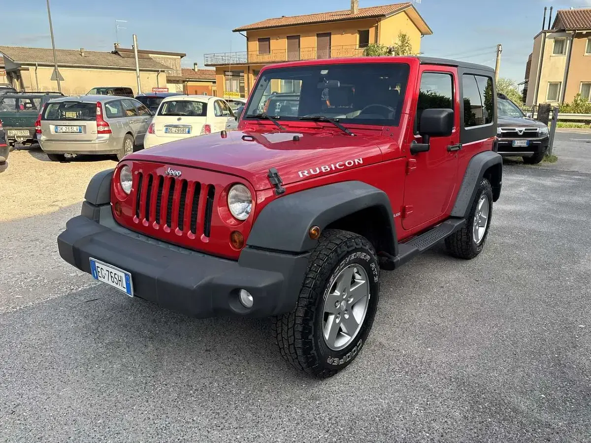 Usata Jeep Wrangler Rubicon 177 CV (130 kW) 2011 Rosso SUV