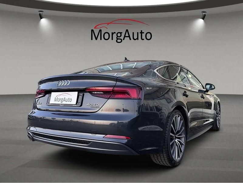 Usata Audi A5 Sportback S-Line 190 CV (139 kW) 2019 Grigio Utilitaria
