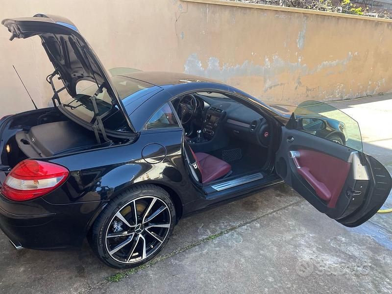 Usata Mercedes SLK200 2005 Nero Cabrio